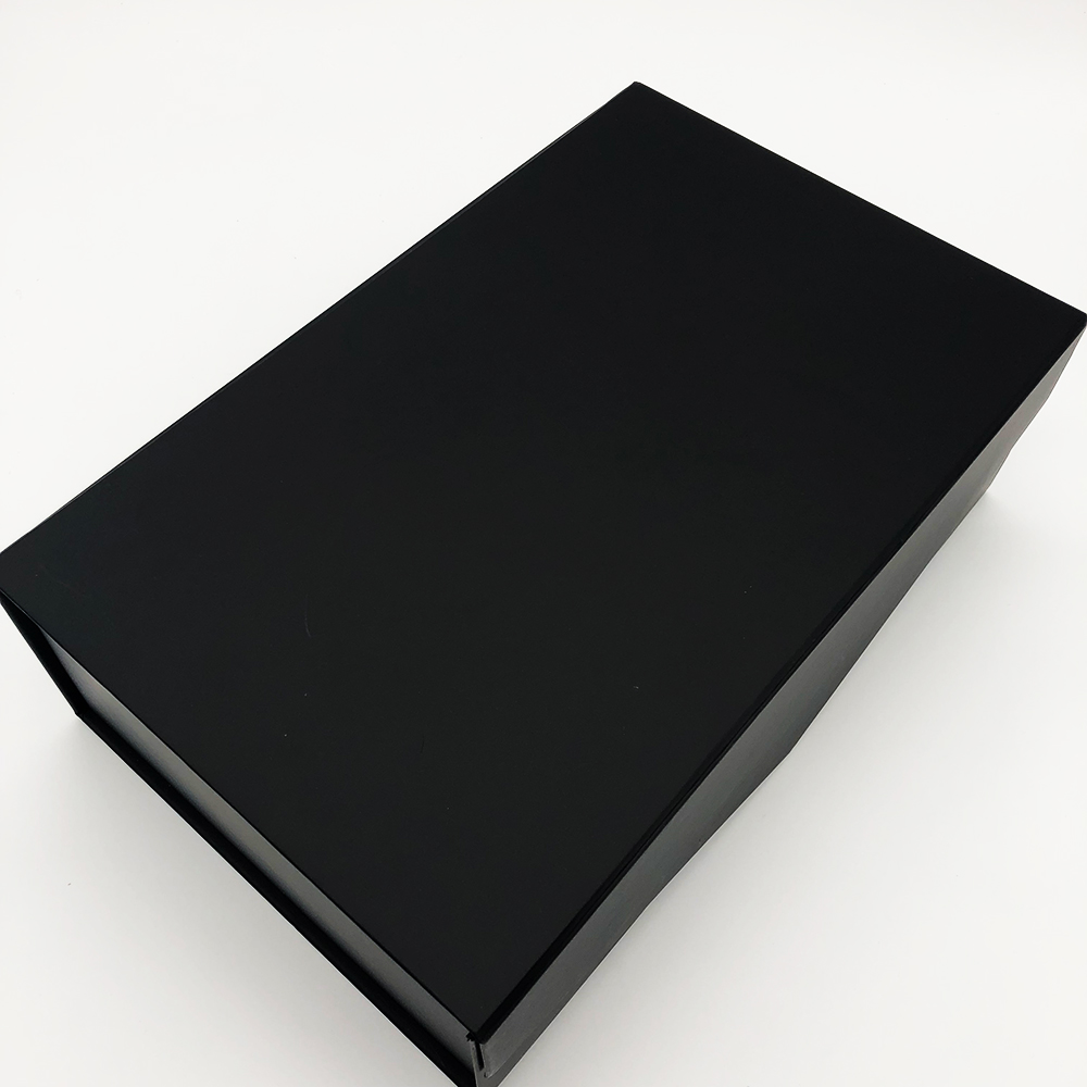 おしゃれなオリジナルクリスタルトロフィー制作